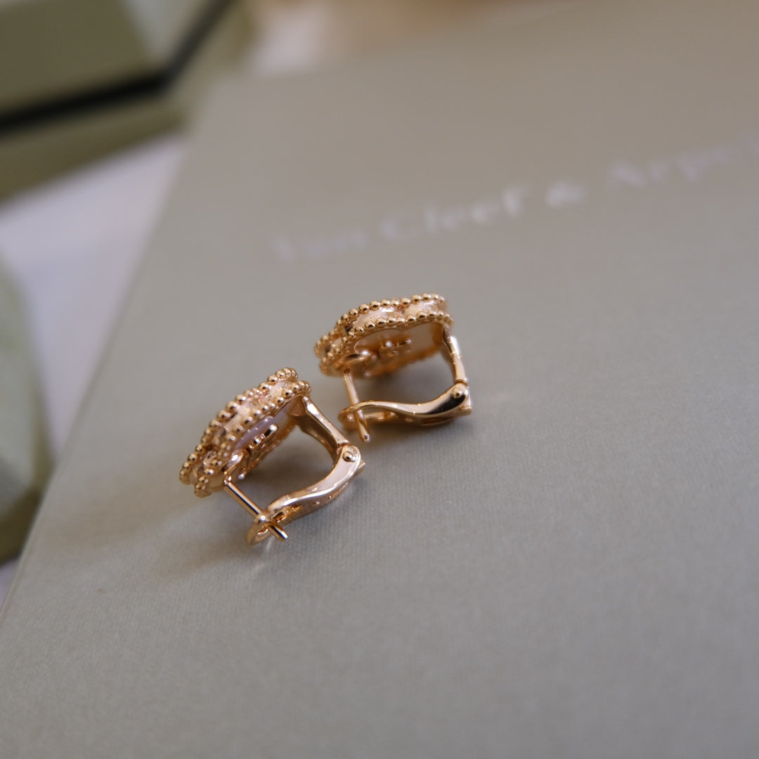 [Lucas Jewelry]LUCKY PINK GOLD WHITE MOP EARRINGS