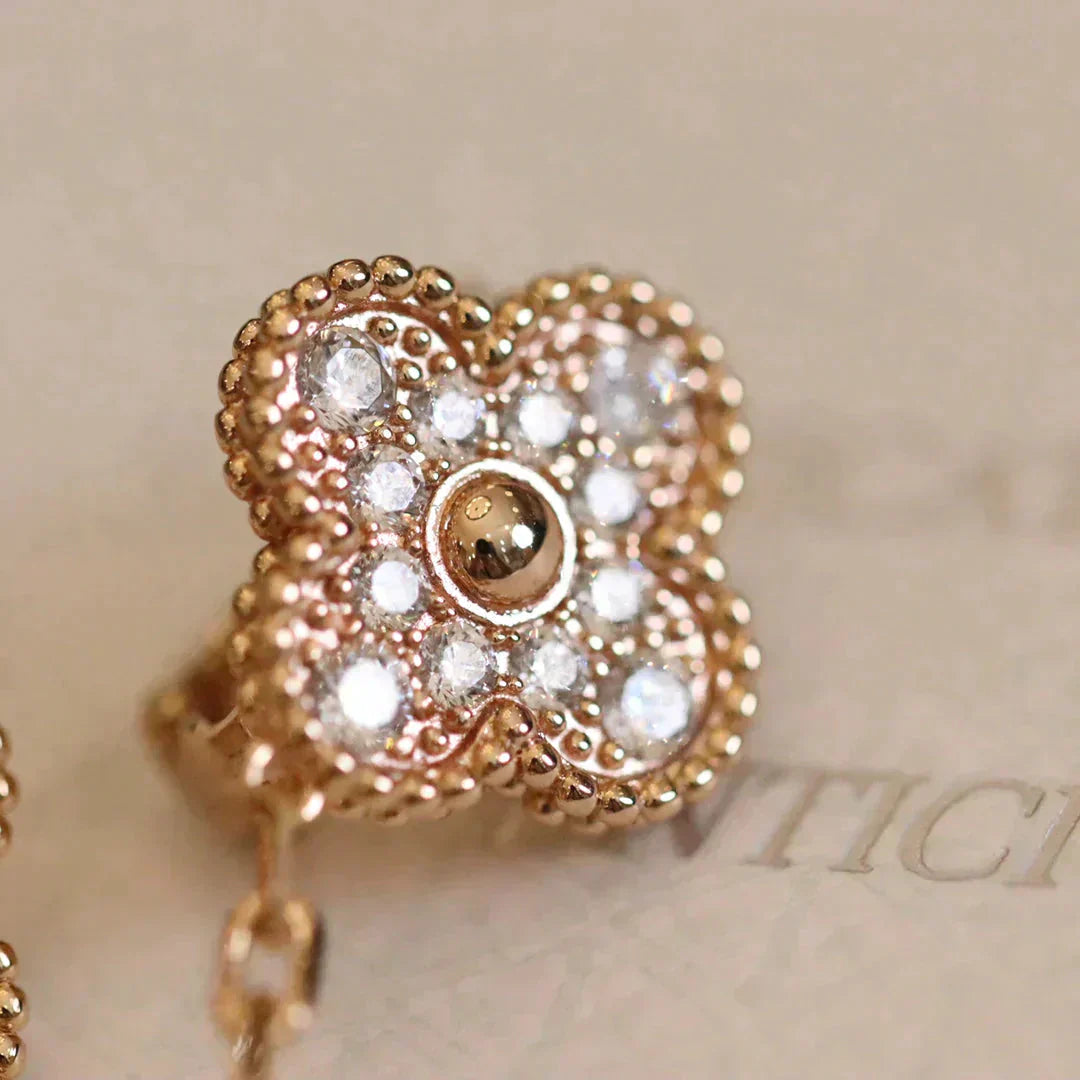 [Lucas Jewelry]CLOVER MEDIUM 1 MOTIFS FUll DIAMOND EARRINGS