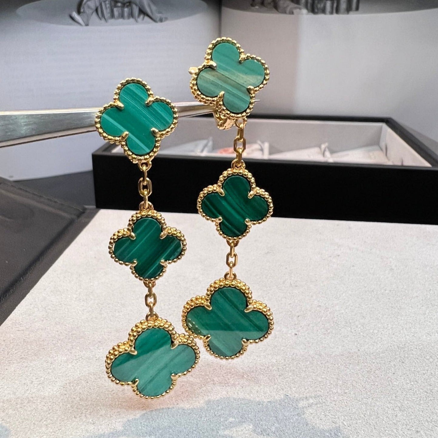 [Lucas Jewelry]CLOVER MALACHITE 3 MOTIFS GOLD