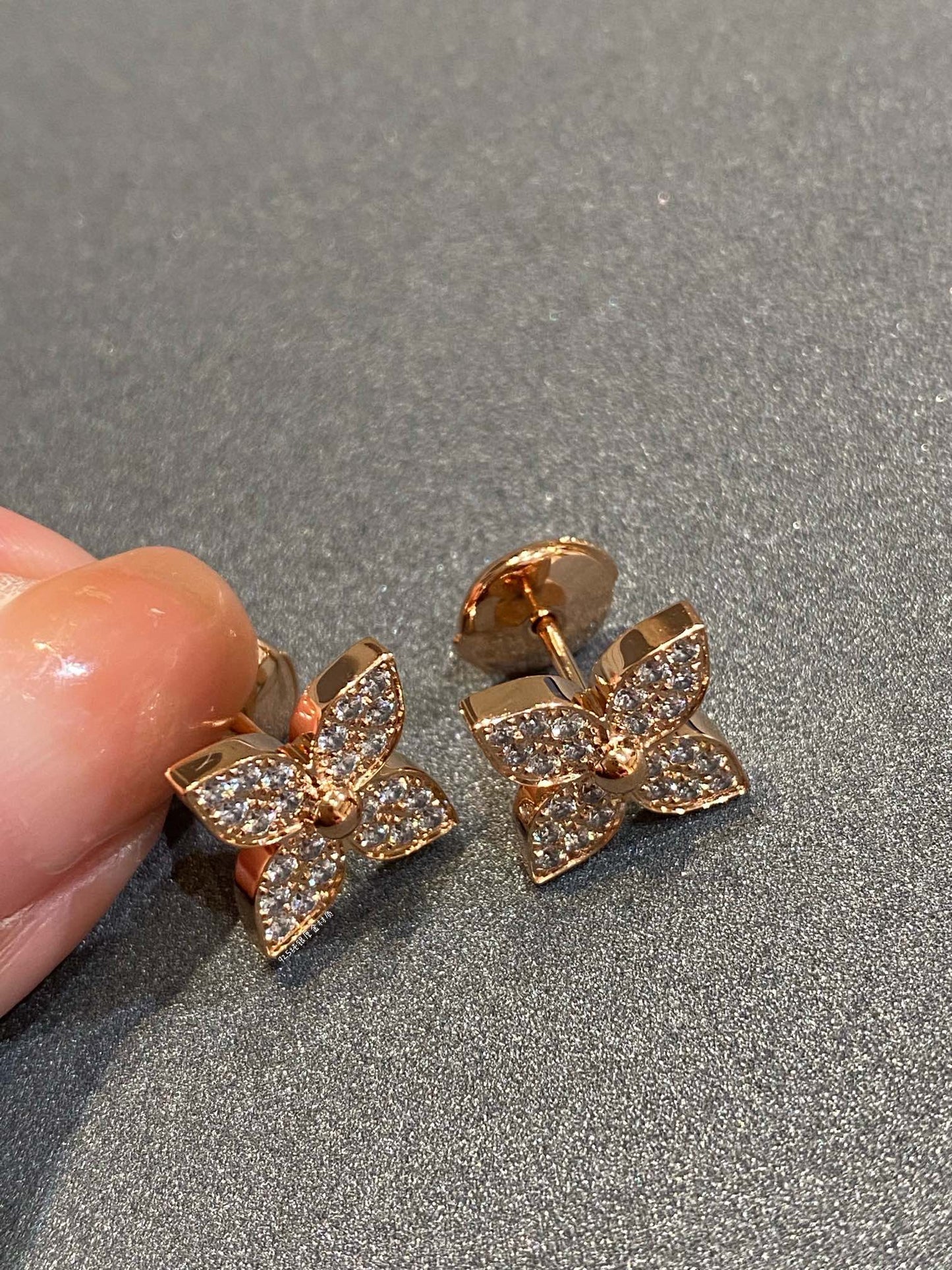 [Lucas Jewelry]STAR DIAMOND EARRINGS