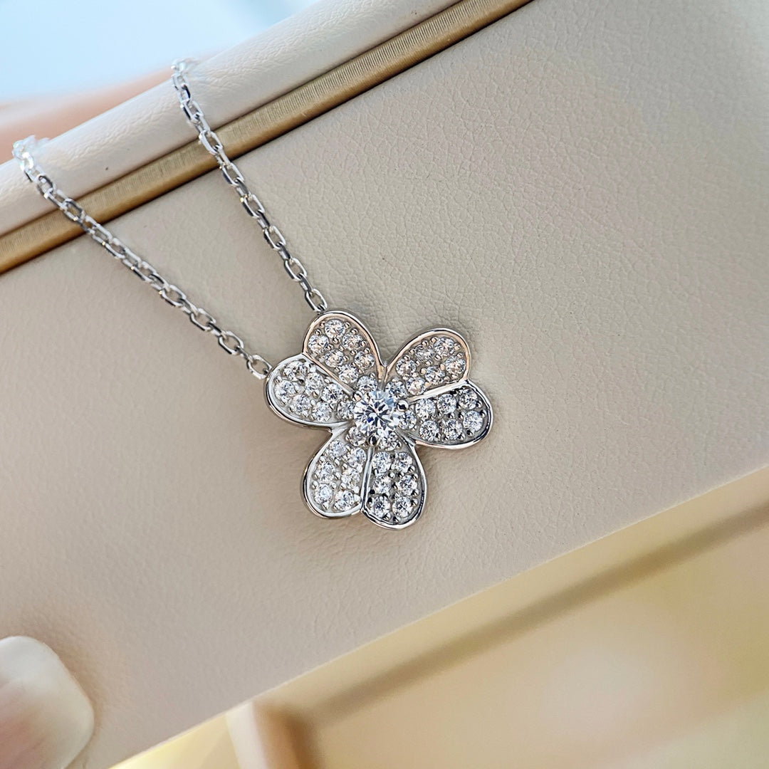 [Lucas Jewelry]CLOVER DIAMOND NECKLACE SILVER