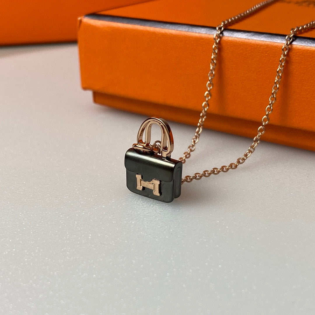 [Lucas Jewelry]CONSTANCE BLACK PEDANT PINK GOLD NECKLACE