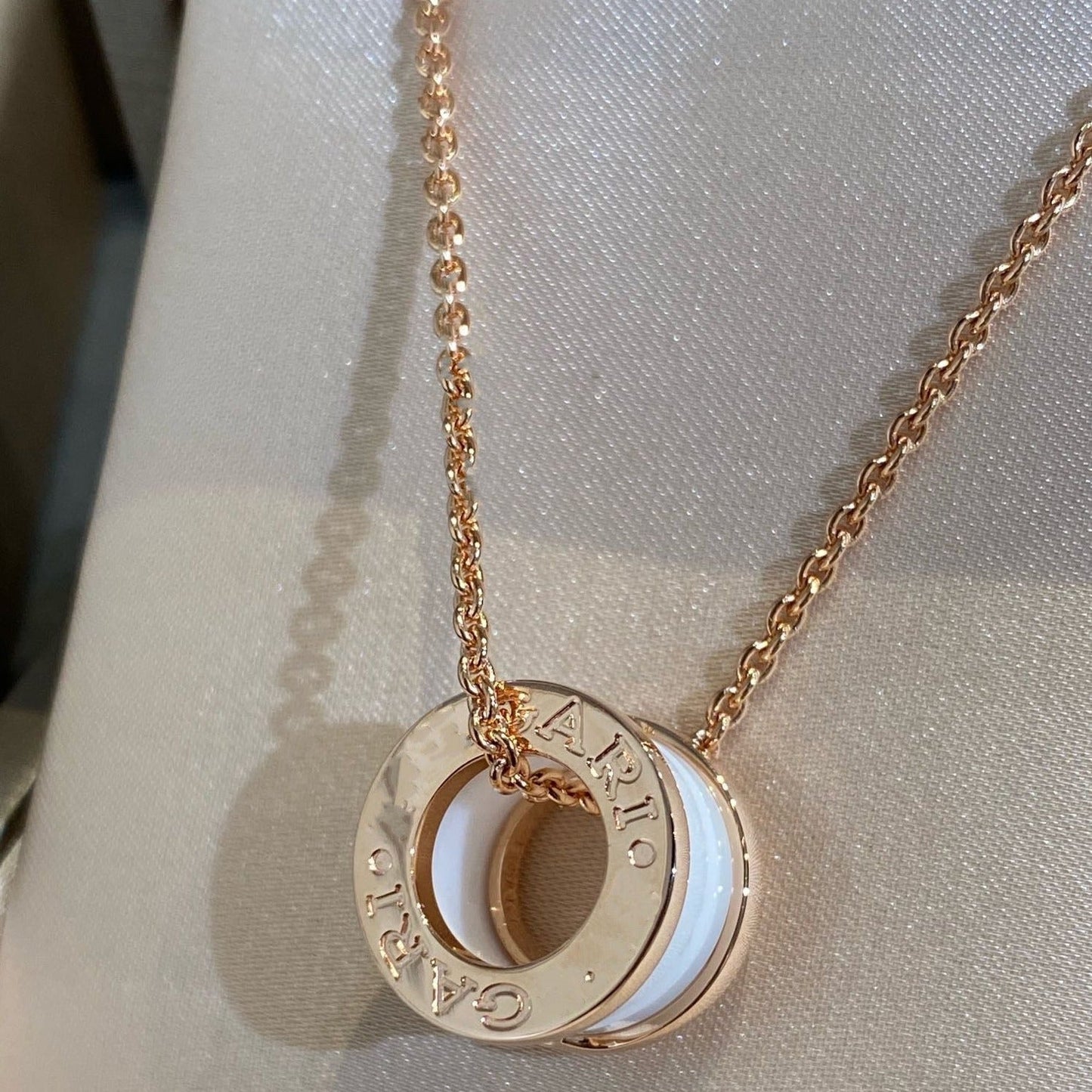 [Lucas Jewelry]ZERO 1 WHITE CERAMIC PINK GOLD NECKLACE