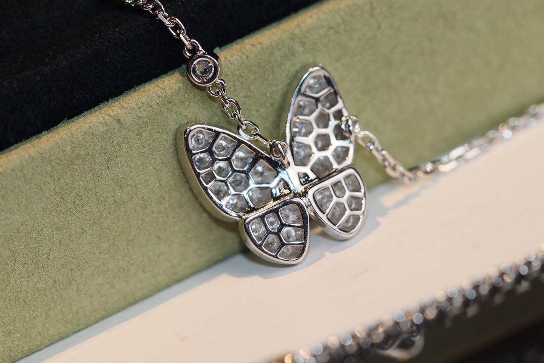 [Lucas Jewelry]BUTTERFLY DIAMOND NECKLACE