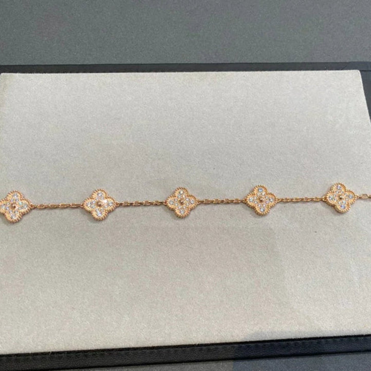 [Lucas Jewelry]CLOVER 5 MOTIFS  FULL DIAMOND BRACELET