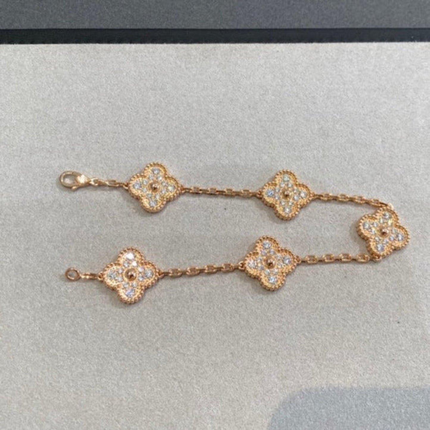 [Lucas Jewelry]CLOVER 5 MOTIFS  FULL DIAMOND BRACELET