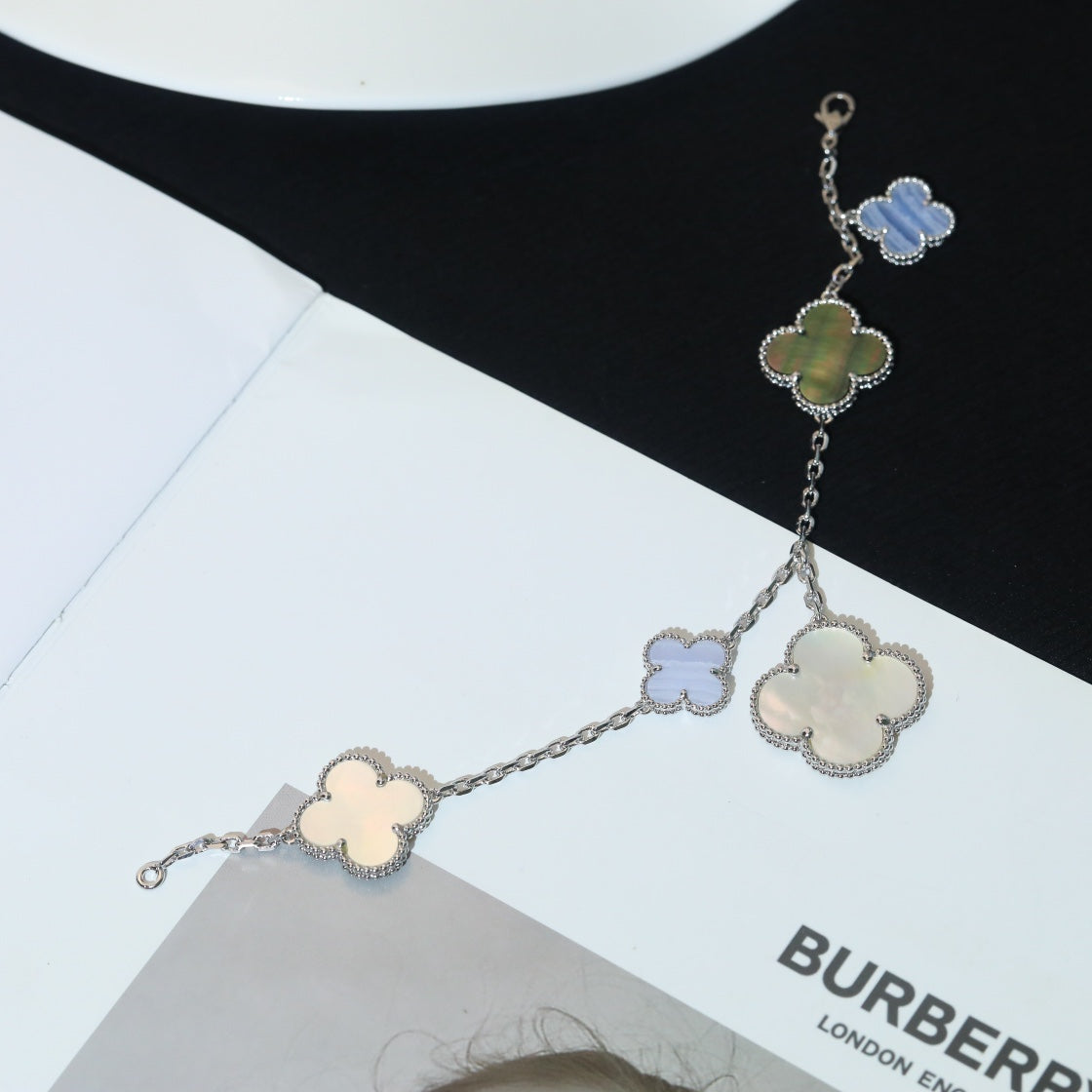 [Lucas Jewelry]CLOVER BRACELET 5 MOTIFS MOP CHALCEDONY SILVER