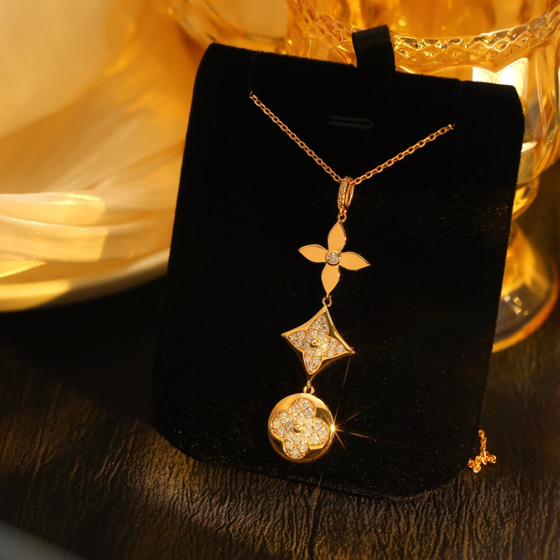 [Lucas Jewelry]STAR AND SUN DIAMOND PINK GOLD NECKLACE