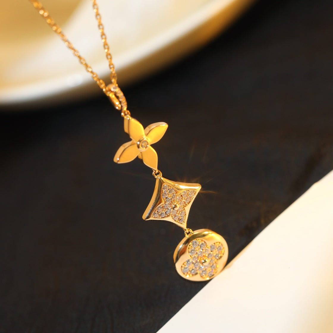 [Lucas Jewelry]STAR AND SUN DIAMOND PINK GOLD NECKLACE