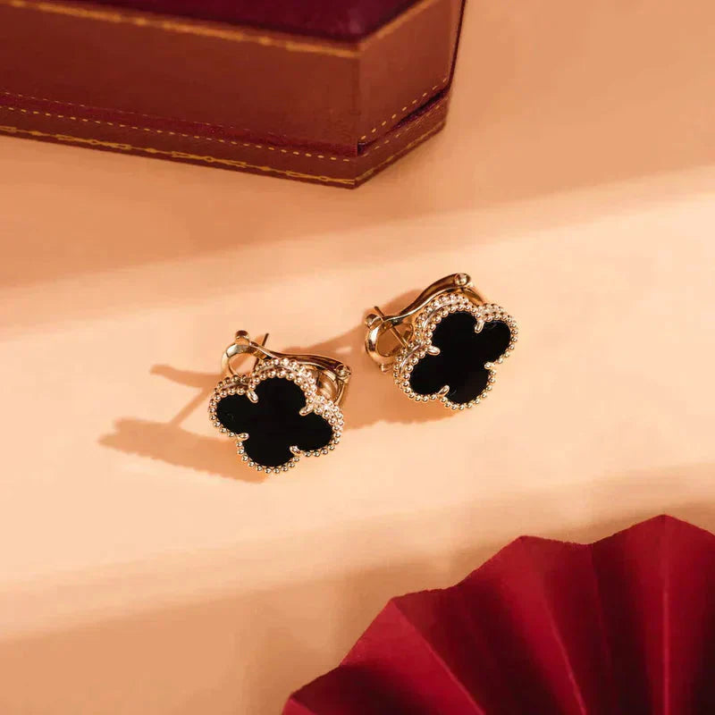 [Lucas Jewelry]CLOVER MEDIUM 1 MOTIFS  ONYX STUD EARRINGS