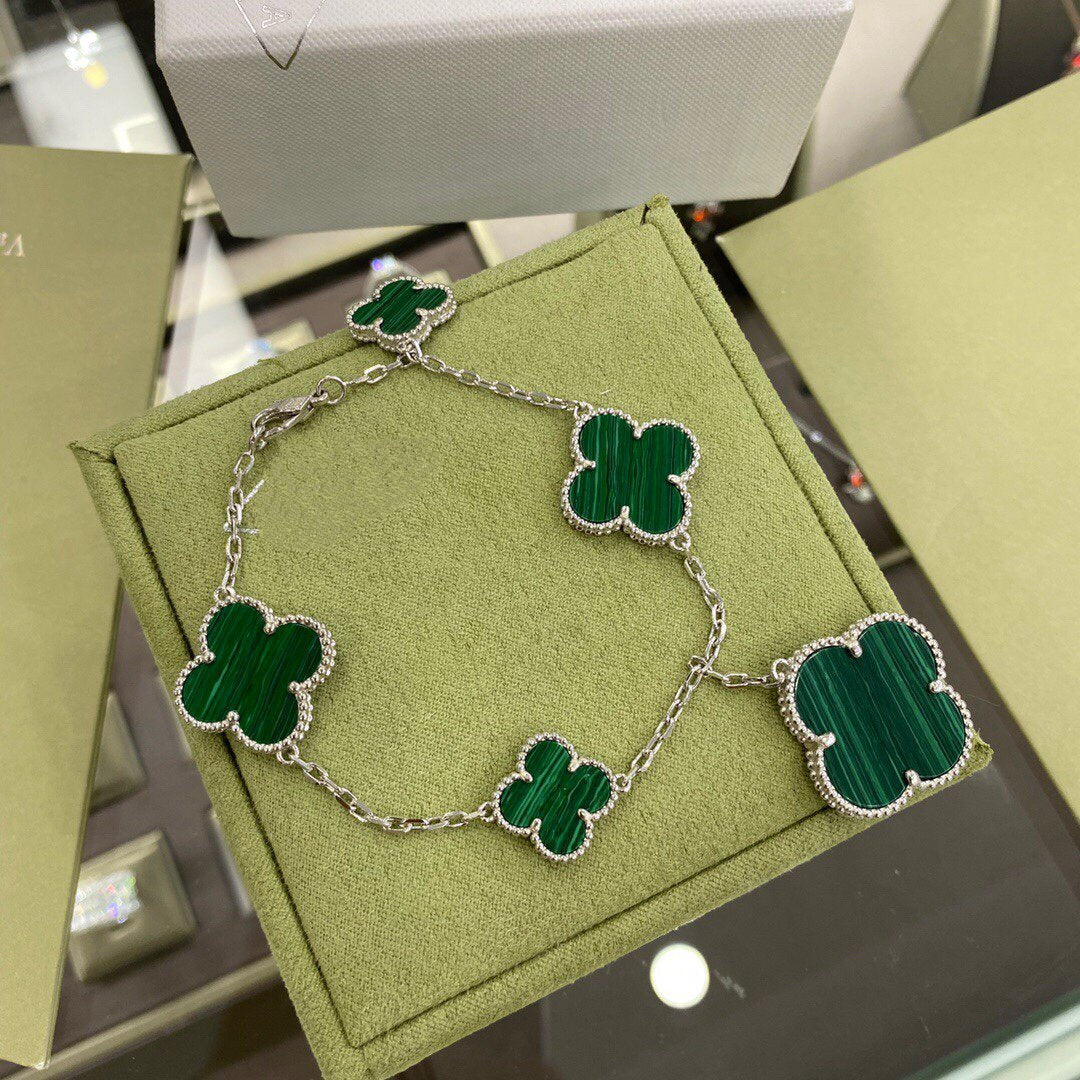 [Lucas Jewelry]CLOVER 5 MOTIFS SIVLER MALACHITE BRACELET