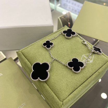 [Lucas Jewelry]CLOVER 5 MOTIFS SIVLER ONYX BRACELET