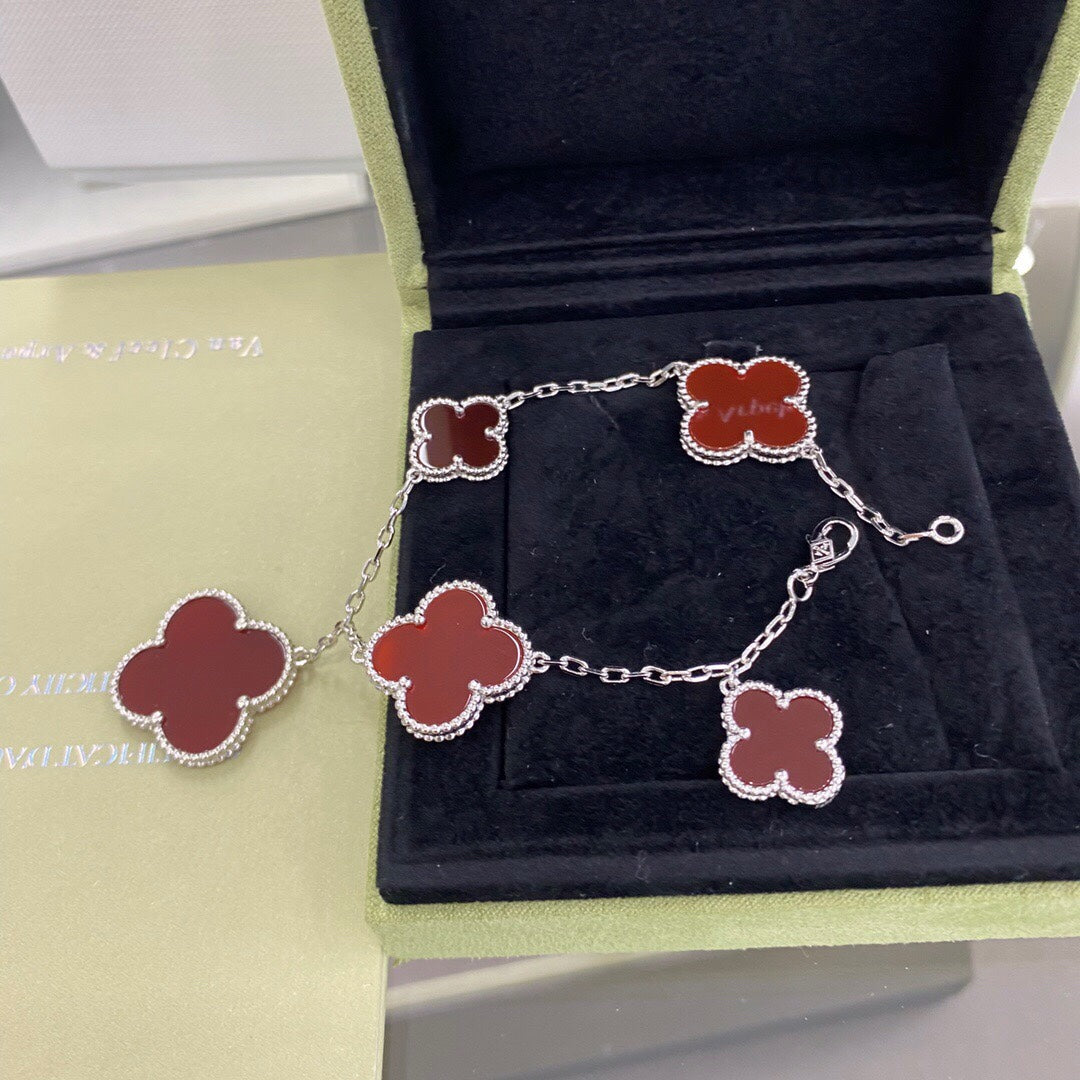 [Lucas Jewelry]CLOVER 5 MOTIFS SIVLER CARNELIAN BRACELET