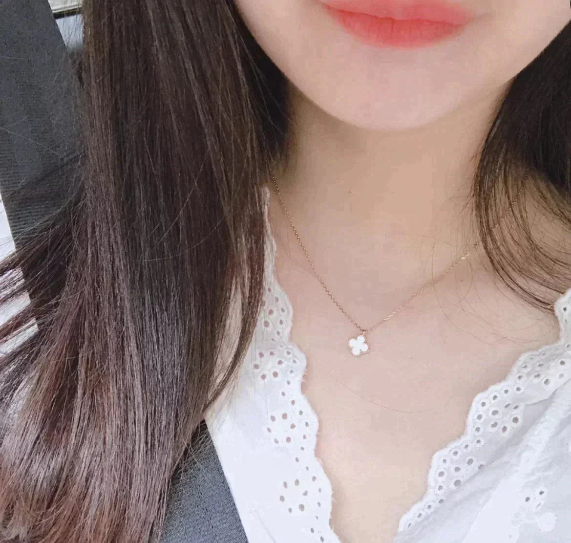 [Lucas Jewelry]CLOVER MINI 9.5MM WHITE MOTHER-OF-PEARL NECKLACE