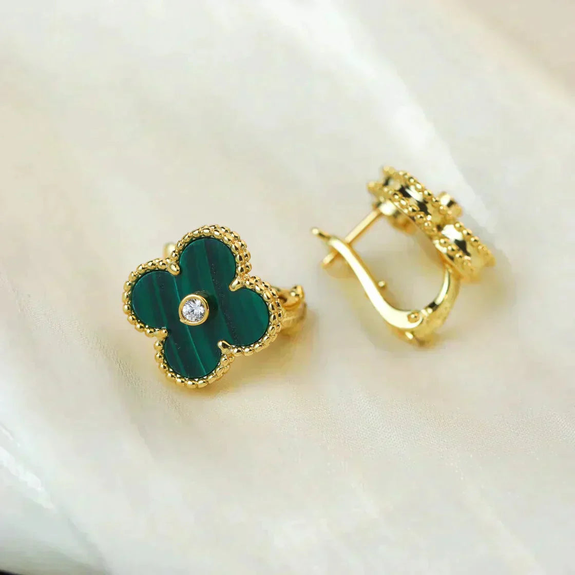 [Lucas Jewelry]CLOVER MEDIUM 1 MOTIFS MALACHITE DIAMOND EARRINGS