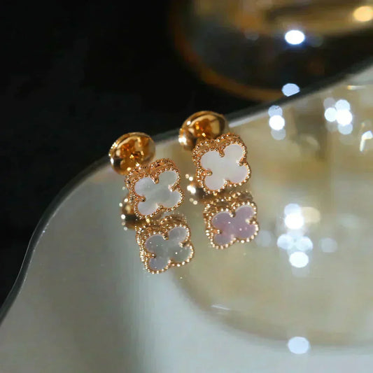 [Lucas Jewelry]CLOVER MINI 9.5MM WHITE MOP EARRINGS