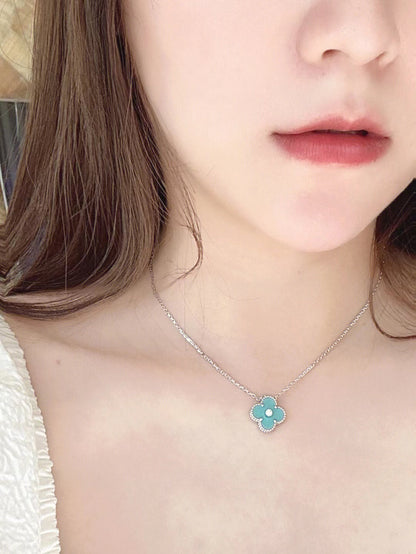 [Lucas Jewelry]CLOVER 1 DIAMOND LIGHT BLUE SILVER NECKLACE