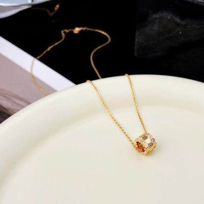 [Lucas Jewelry]BEE MINI PEDANT DIAMOND NECKLACE