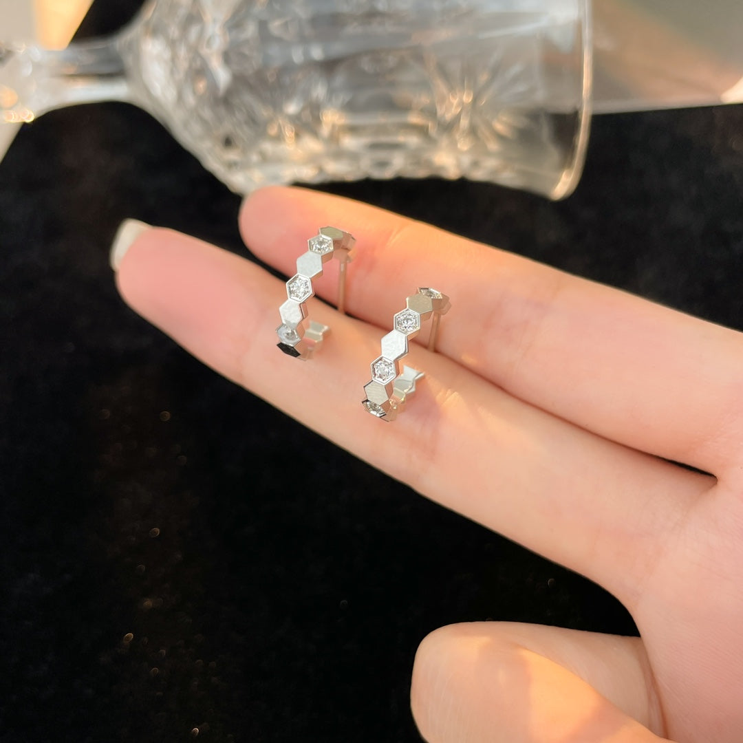 [Lucas Jewelry]BEE LOVE DIAMOND HOOP EARRINGS