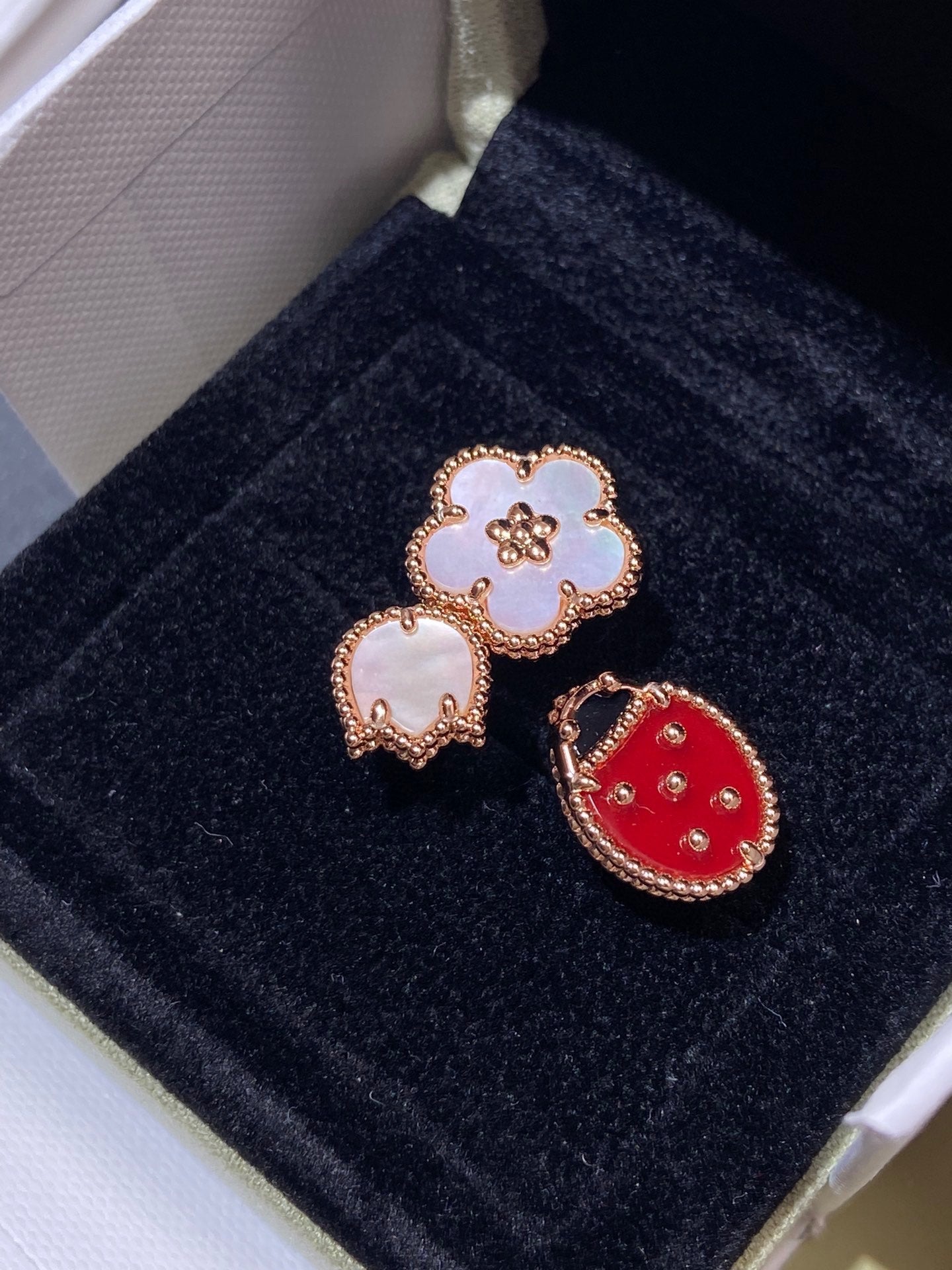 [Lucas Jewelry]LUCKY 3 MOTIF ROSE GOLD RING