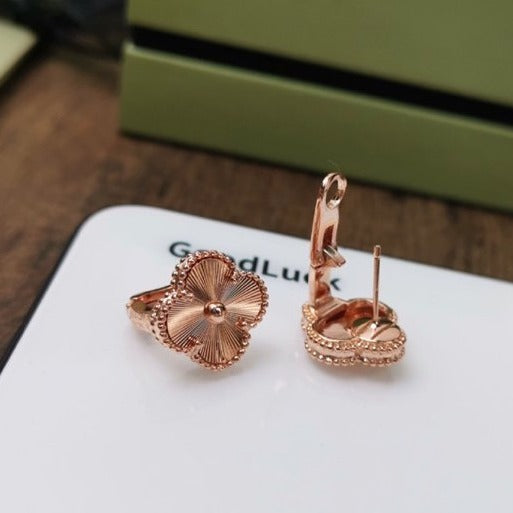 [Lucas Jewelry]CLOVER MEDIUM STUD EARRINGS