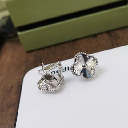 [Lucas Jewelry]CLOVER MEDIUM STUD EARRINGS