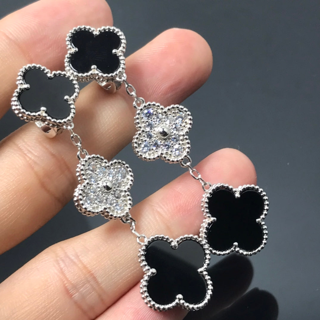 [Lucas Jewelry]CLOVER 3 MOTIF DIAMOND ONYX SILVER EARRINGS