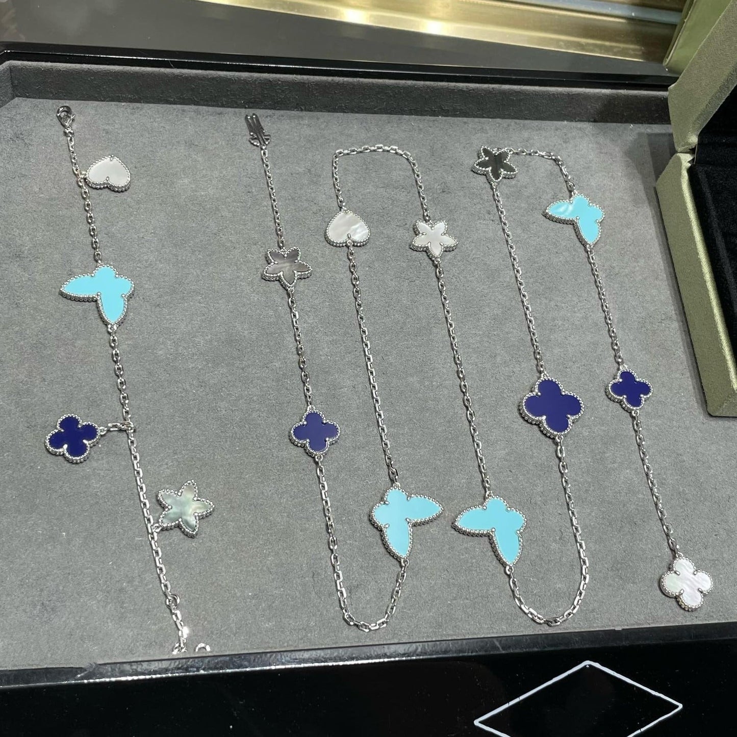 [Lucas Jewelry]LUCKY CLOVER SILVER 11 MOTIF NECKLACE