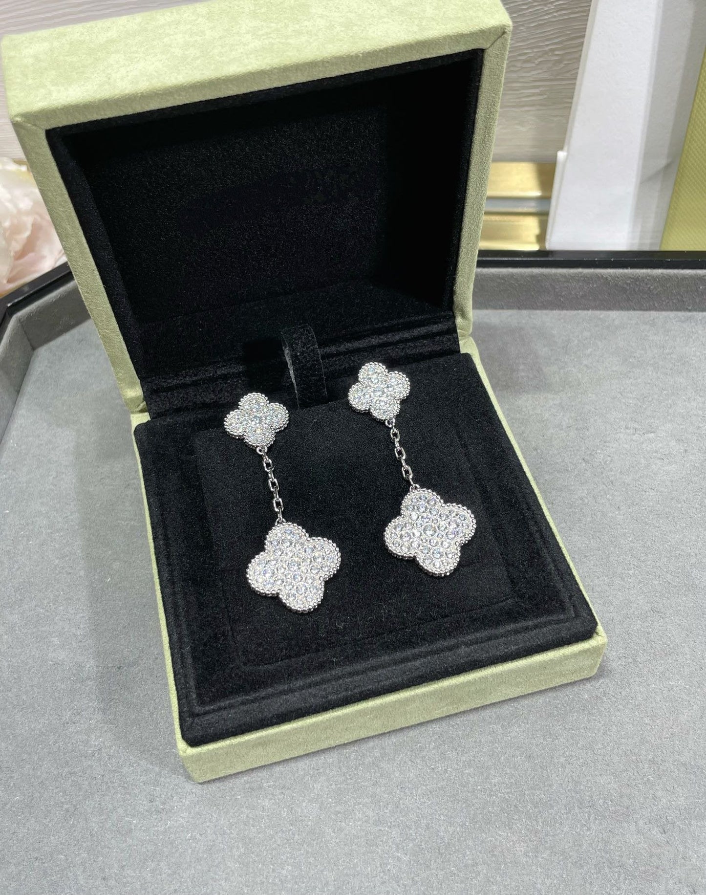 [Lucas Jewelry]CLOVER 2 MOTIFS DIAMOND PAVED SILVER EARRINGS