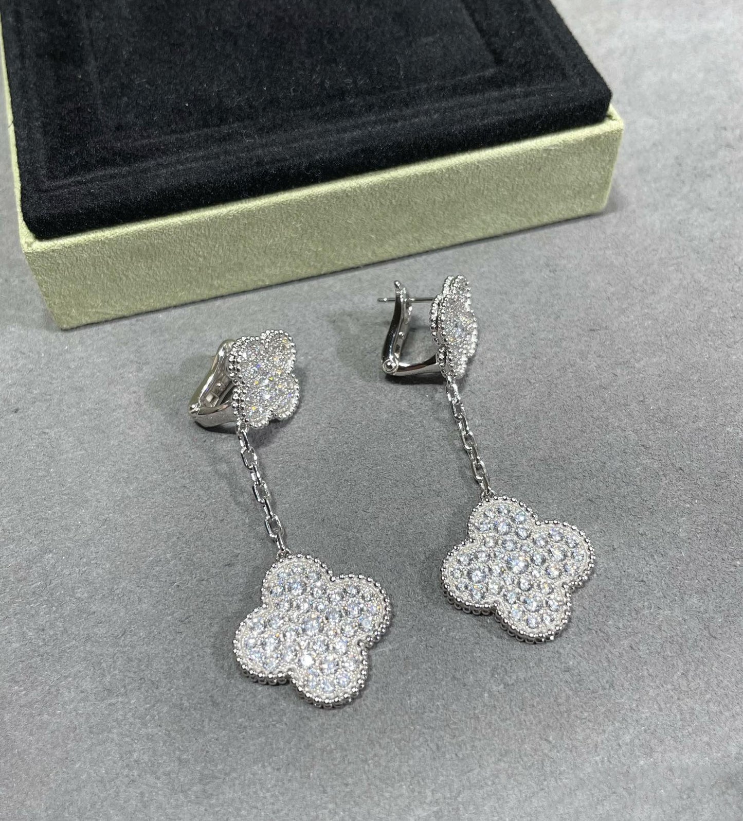 [Lucas Jewelry]CLOVER 2 MOTIFS DIAMOND PAVED SILVER EARRINGS