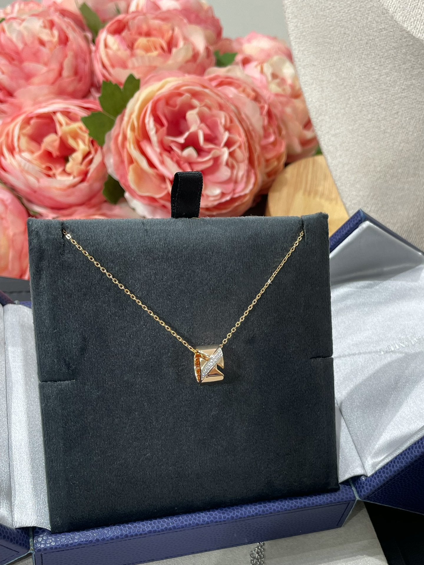 [Lucas Jewelry]LIENS EVIDENCE DIAMOND NECKLACE