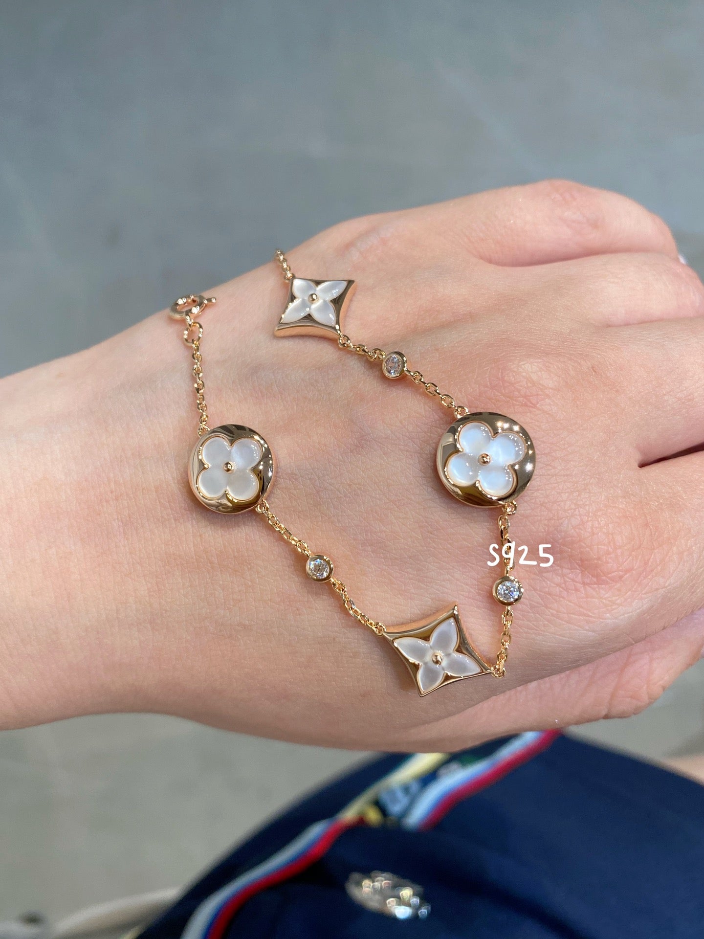 [Lucas Jewelry]STAR AND SUN 4 MOTIF WHITE MOP PINK GOLD BRACELET