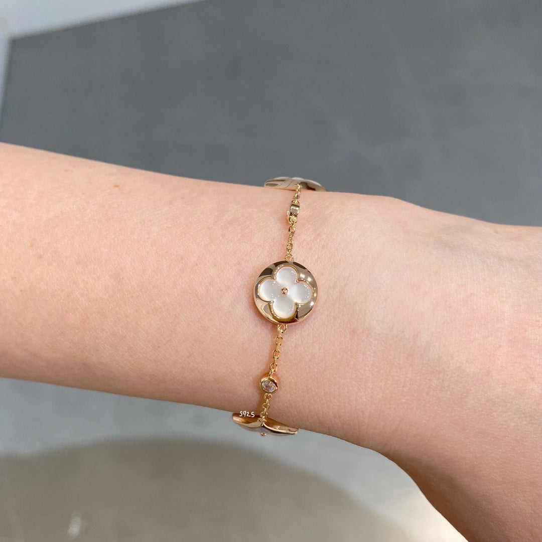 [Lucas Jewelry]STAR AND SUN 4 MOTIF WHITE MOP PINK GOLD BRACELET