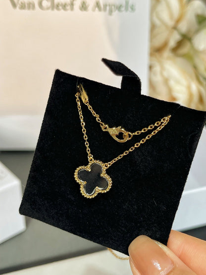 [Lucas Jewelry]CLOVER ROCK CRYSTAL ROSE GOLD NECKLACE