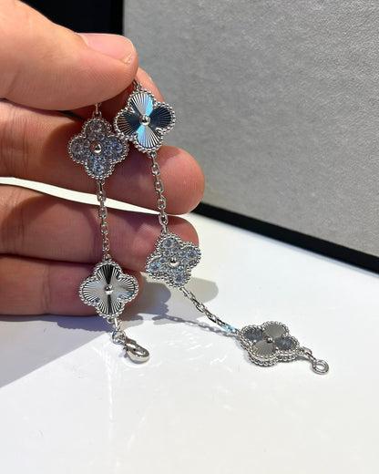 [Lucas Jewelry]CLOVER 5 MOTIF SILVER DIAMOND BRACELET