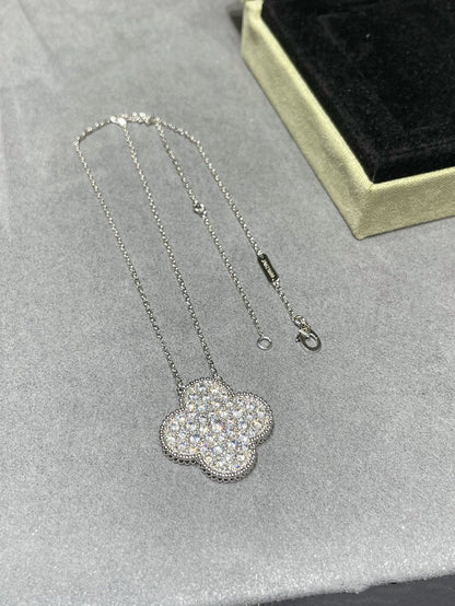 [Lucas Jewelry]CLOVER 25MM LARGE PENDANT DIAMOND PAVED SILVER NECKLACE