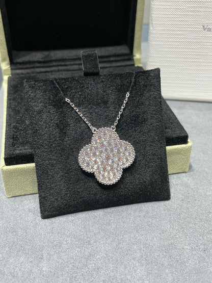 [Lucas Jewelry]CLOVER 25MM LARGE PENDANT DIAMOND PAVED SILVER NECKLACE