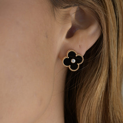 [Lucas Jewelry]CLOVER MEDIUM 1 MOTIFS ONYX DIAMOND EARRINGS