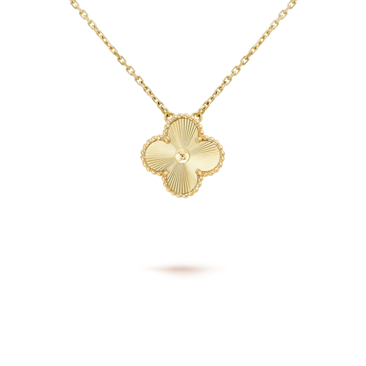 [Lucas Jewelry]CLOVER 15MM LASER NECKLACE