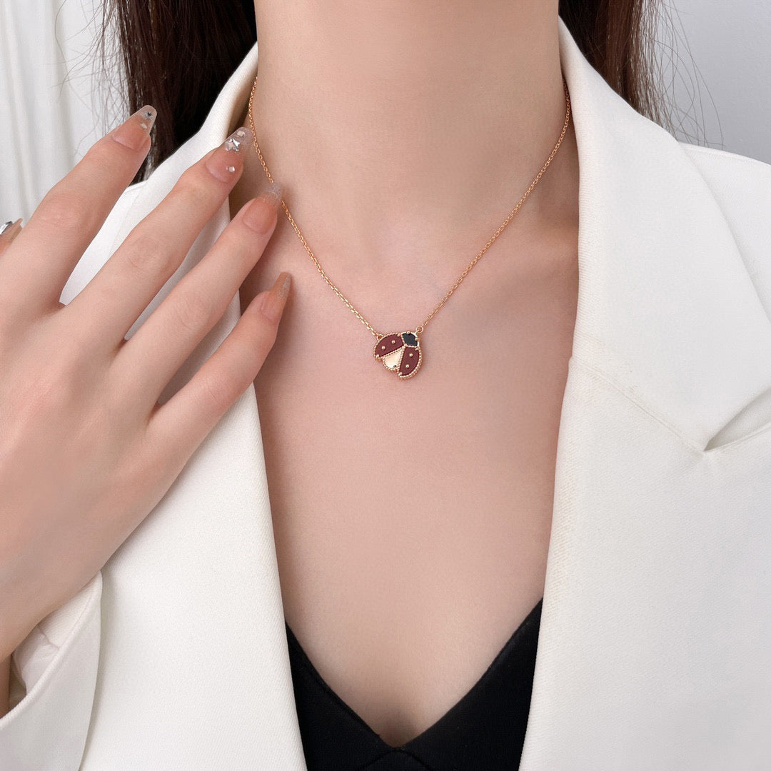 [Lucas Jewelry]LUCKY  CARNELIANS LADYBUG NECKLACE