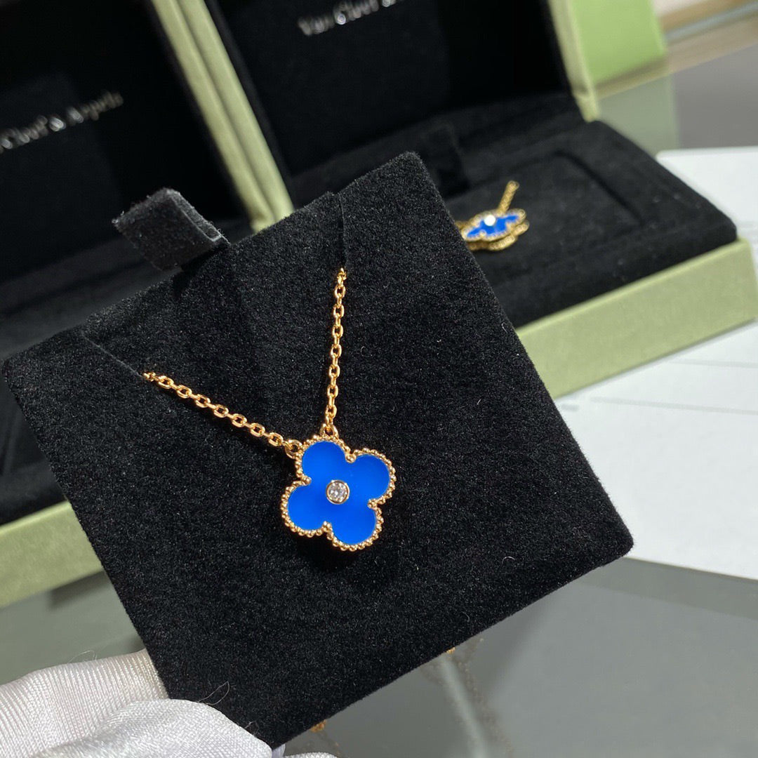 [Lucas Jewelry]CLOVER 15MM DIAMOND AND BLUE AGATE NECKLACE