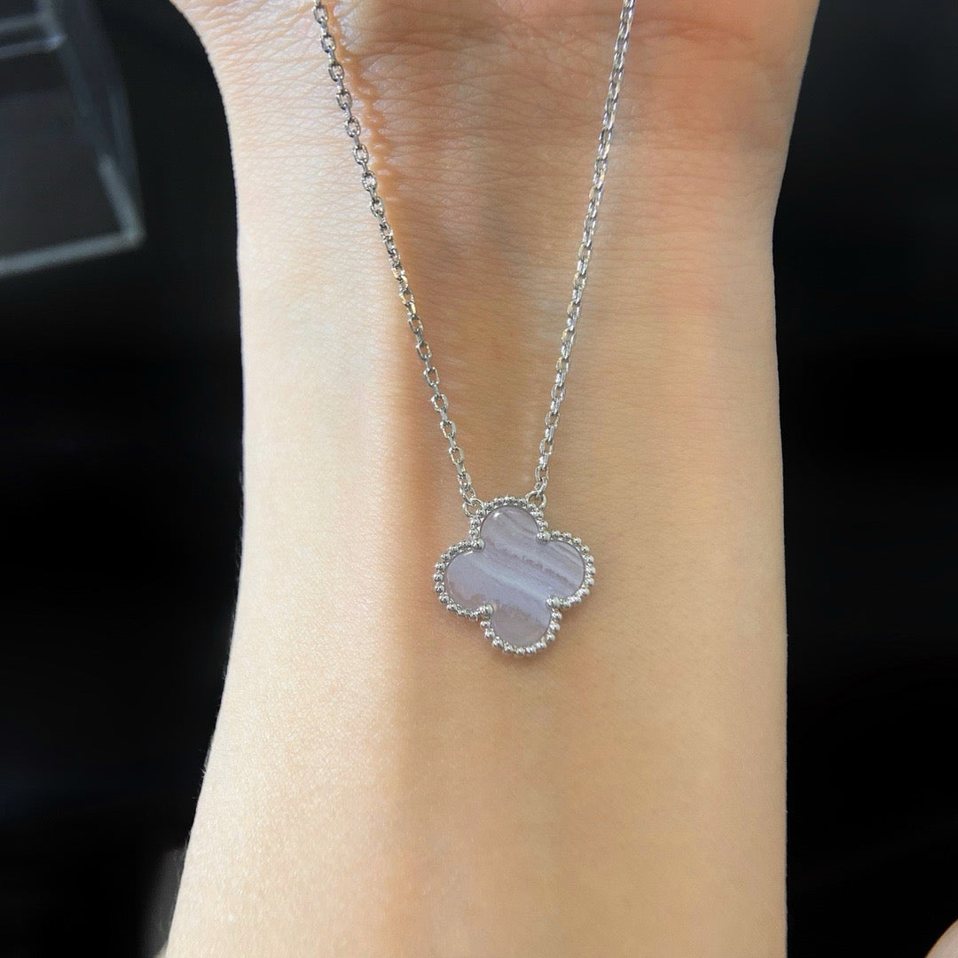 [Lucas Jewelry]CLOVER 15MM BLUE CHALCEDONY NECKLACE SILVER