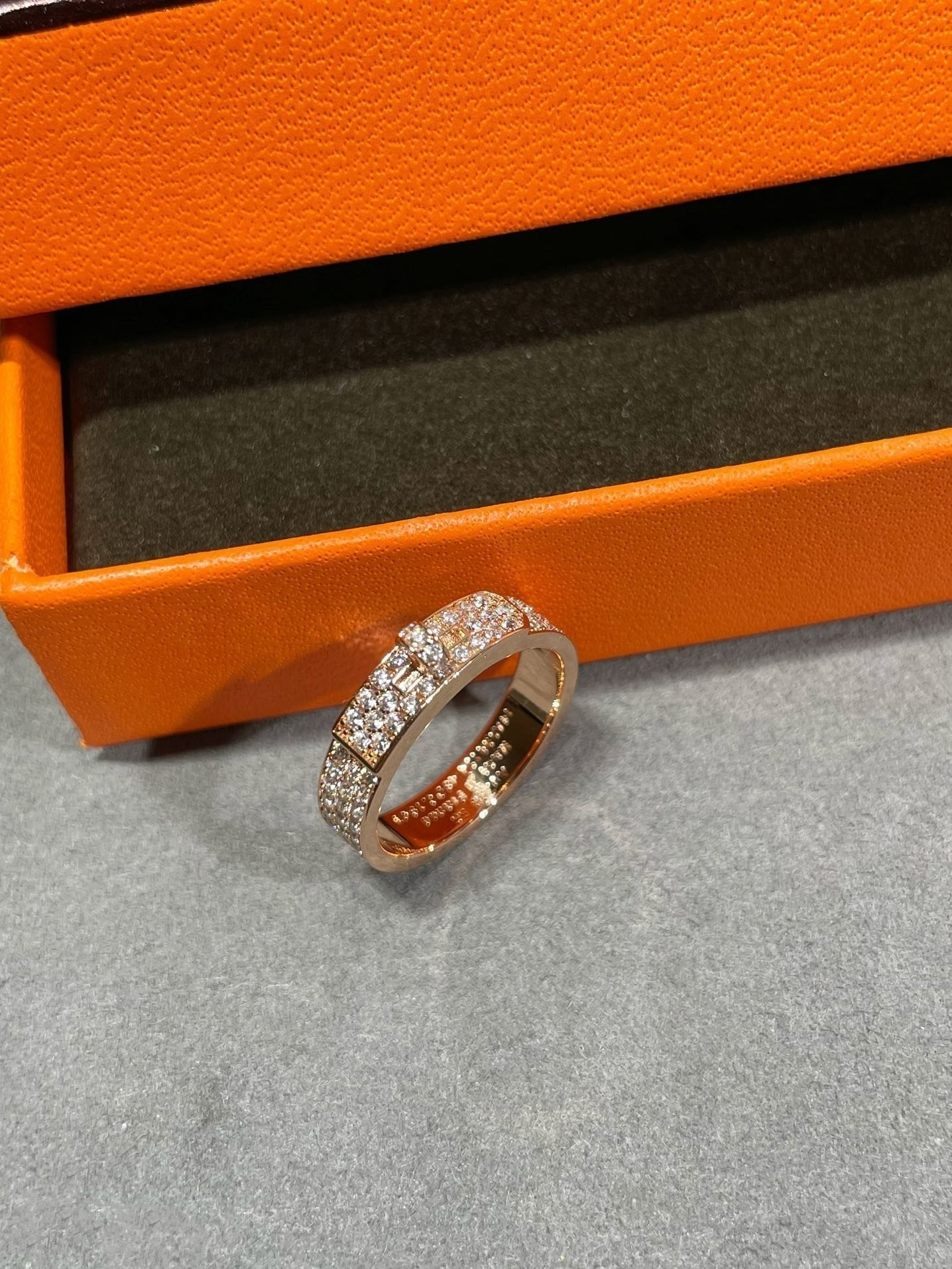 [Lucas Jewelry]KELLY PINK GOLD DIAMOND RING