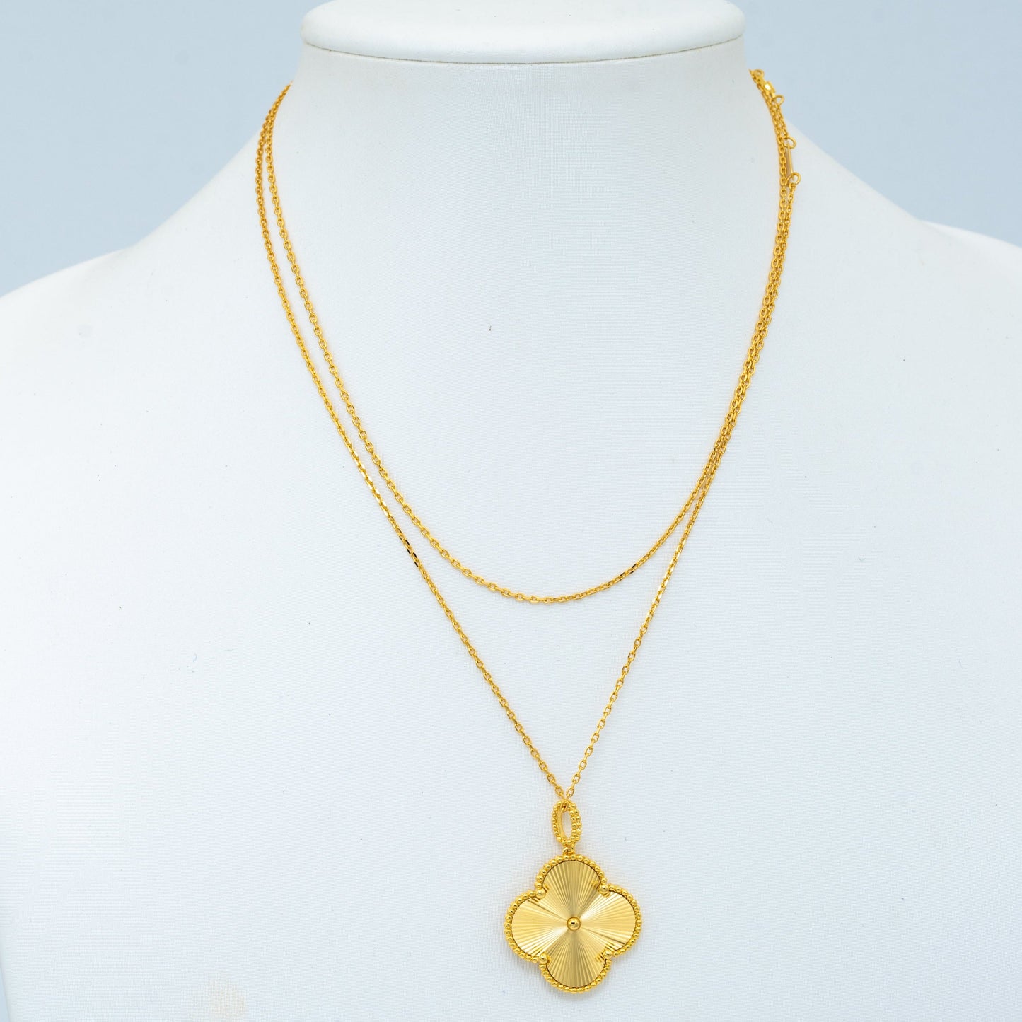 [Lucas Jewelry]CLOVER 25MM PEDANT NECKLACE GOLD