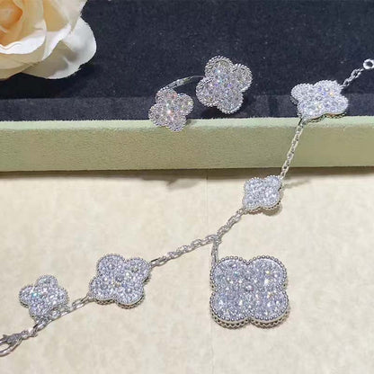 [Lucas Jewelry]CLOVER 6 MOTIFS SILVER DIAMOND BRACELET