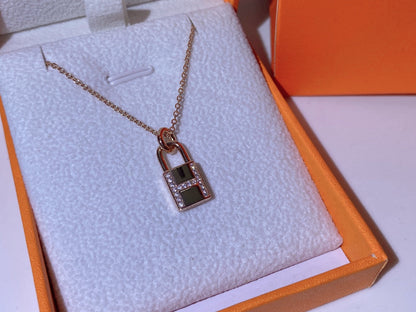 [Lucas Jewelry]HM ADVANCED NICHE LOCK HEAD NECKLACE DIAMONDS