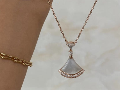 [Lucas Jewelry]DREAM NECKLACE MOP PINK GOLD DIAMOND