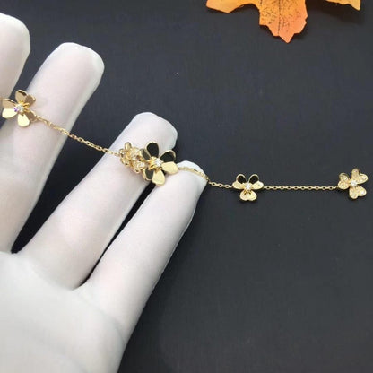 [Lucas Jewelry]FRIVOLE GOLD 5 FLOWERS BRACELET