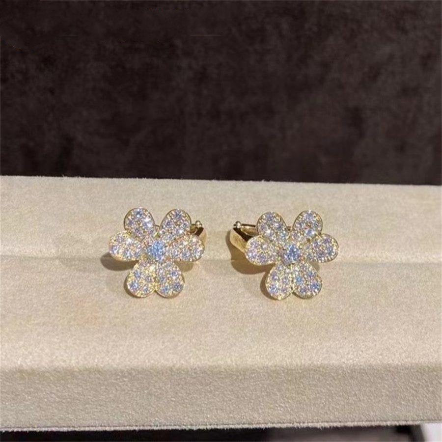 [Lucas Jewelry]FRIVOLE GOLD FLOWER DIAMOND EARRINGS