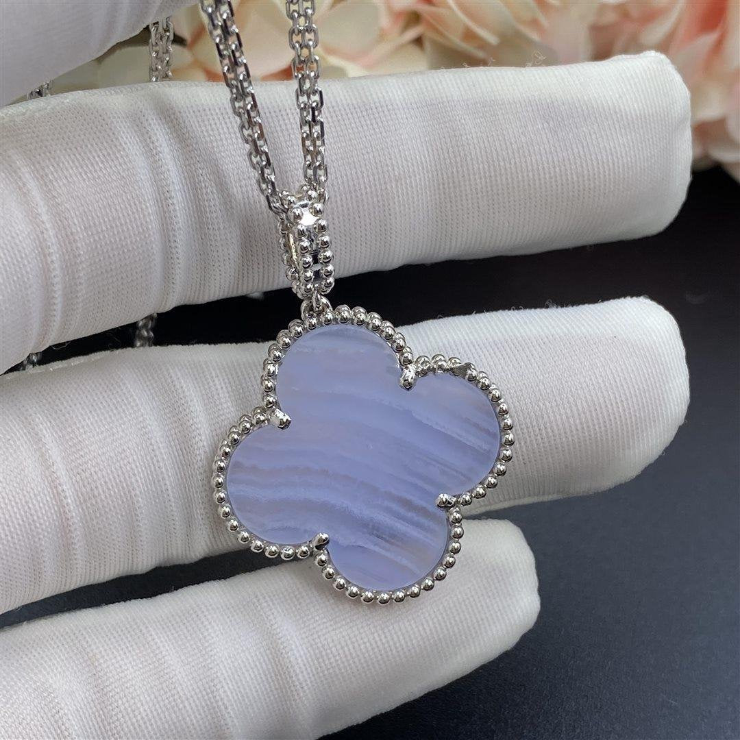 [Lucas Jewelry]CLOVER SILVER CHALCEDONY BIG CLOVER NECKLACE